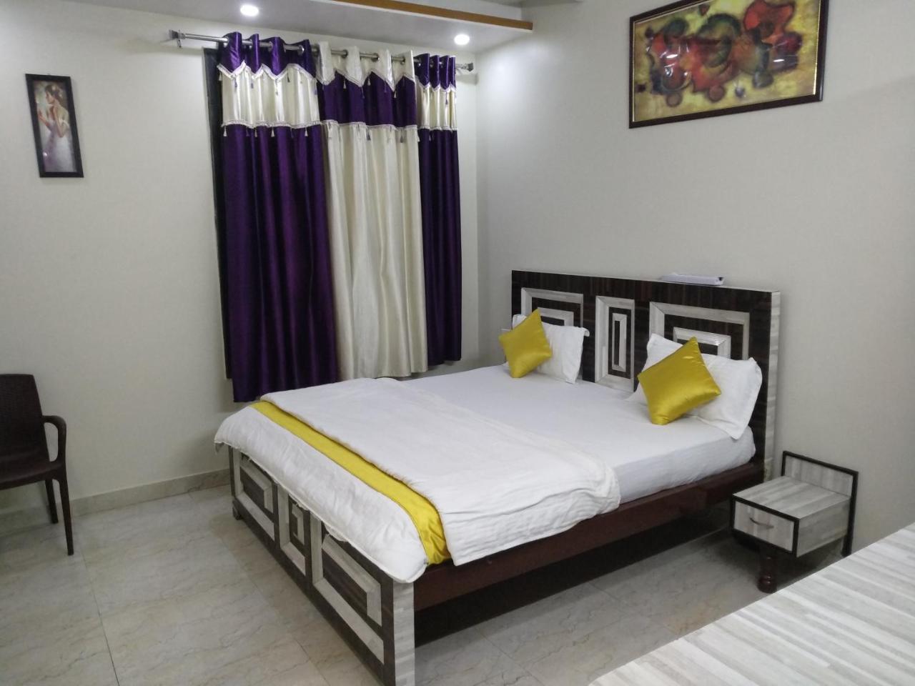 Hotel Rb Palace Dhaulpur Dış mekan fotoğraf