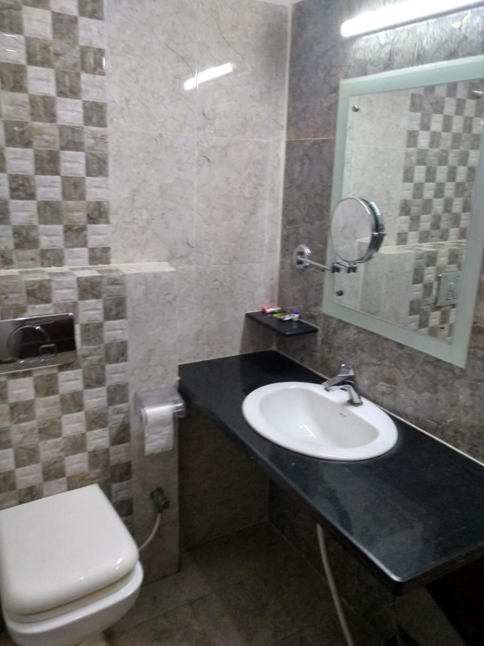 Hotel Rb Palace Dhaulpur Dış mekan fotoğraf