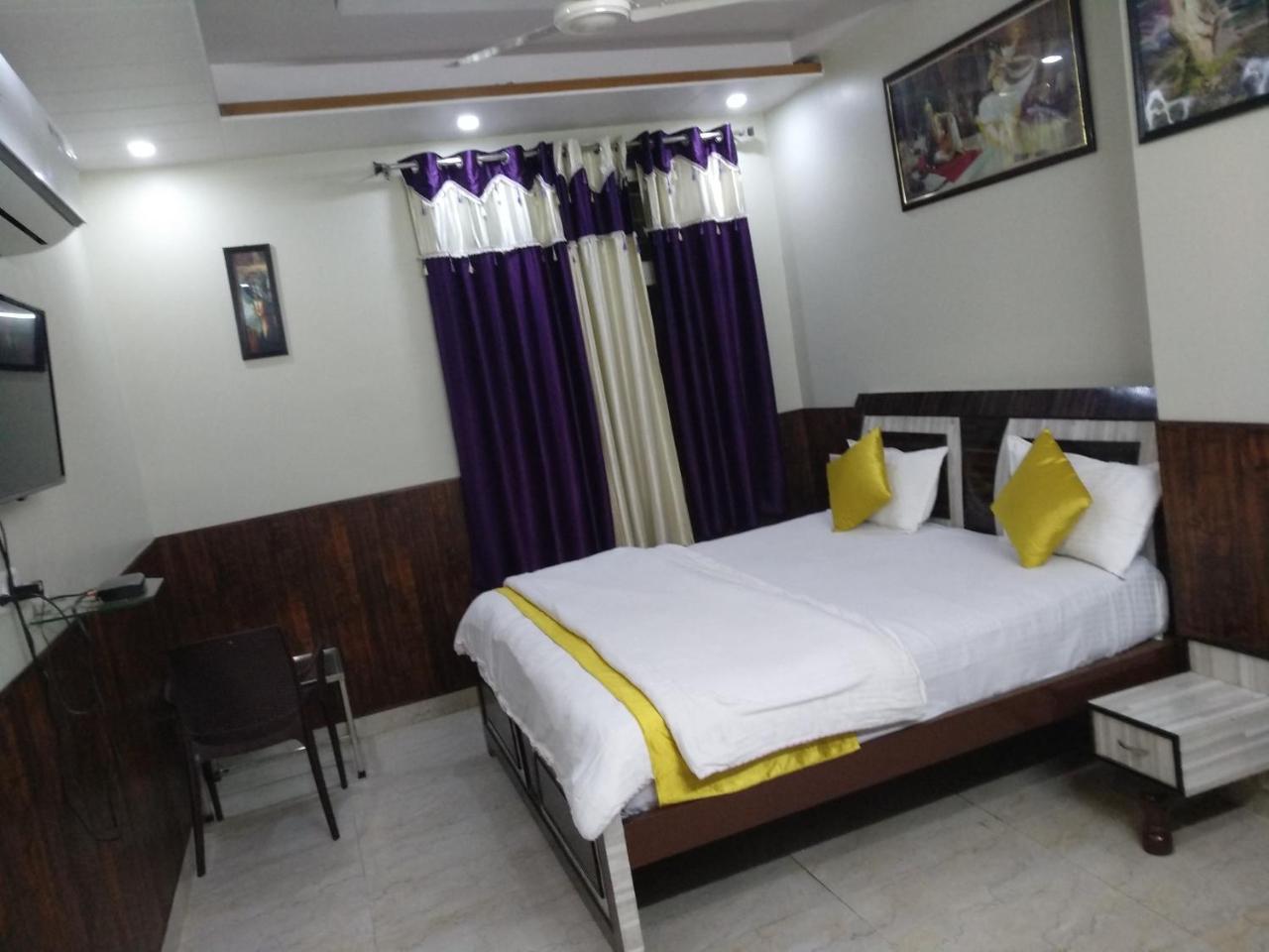 Hotel Rb Palace Dhaulpur Dış mekan fotoğraf