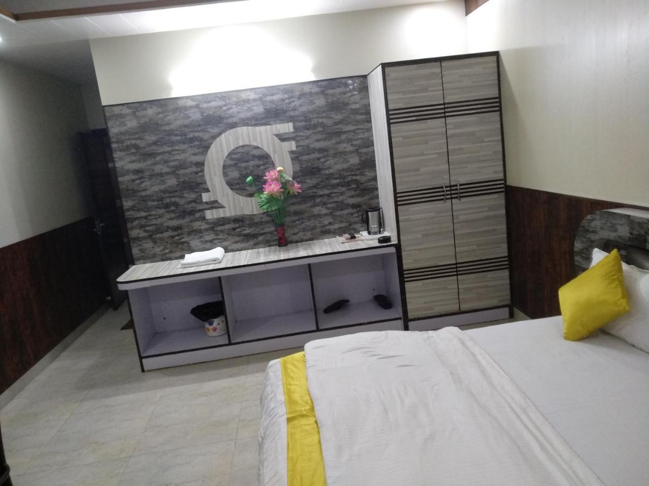 Hotel Rb Palace Dhaulpur Dış mekan fotoğraf