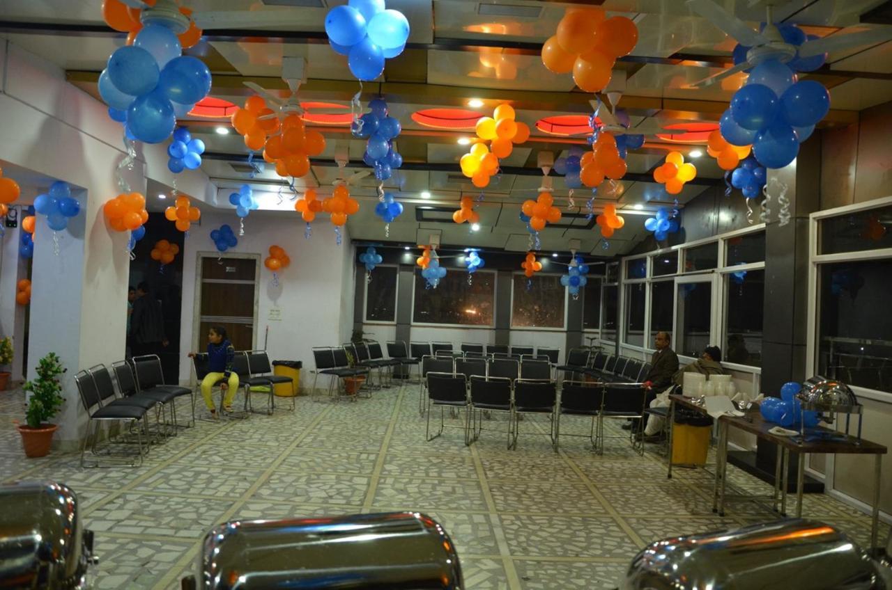 Hotel Rb Palace Dhaulpur Dış mekan fotoğraf