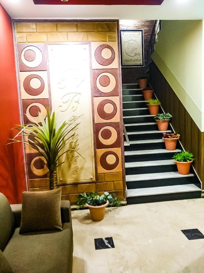 Hotel Rb Palace Dhaulpur Dış mekan fotoğraf