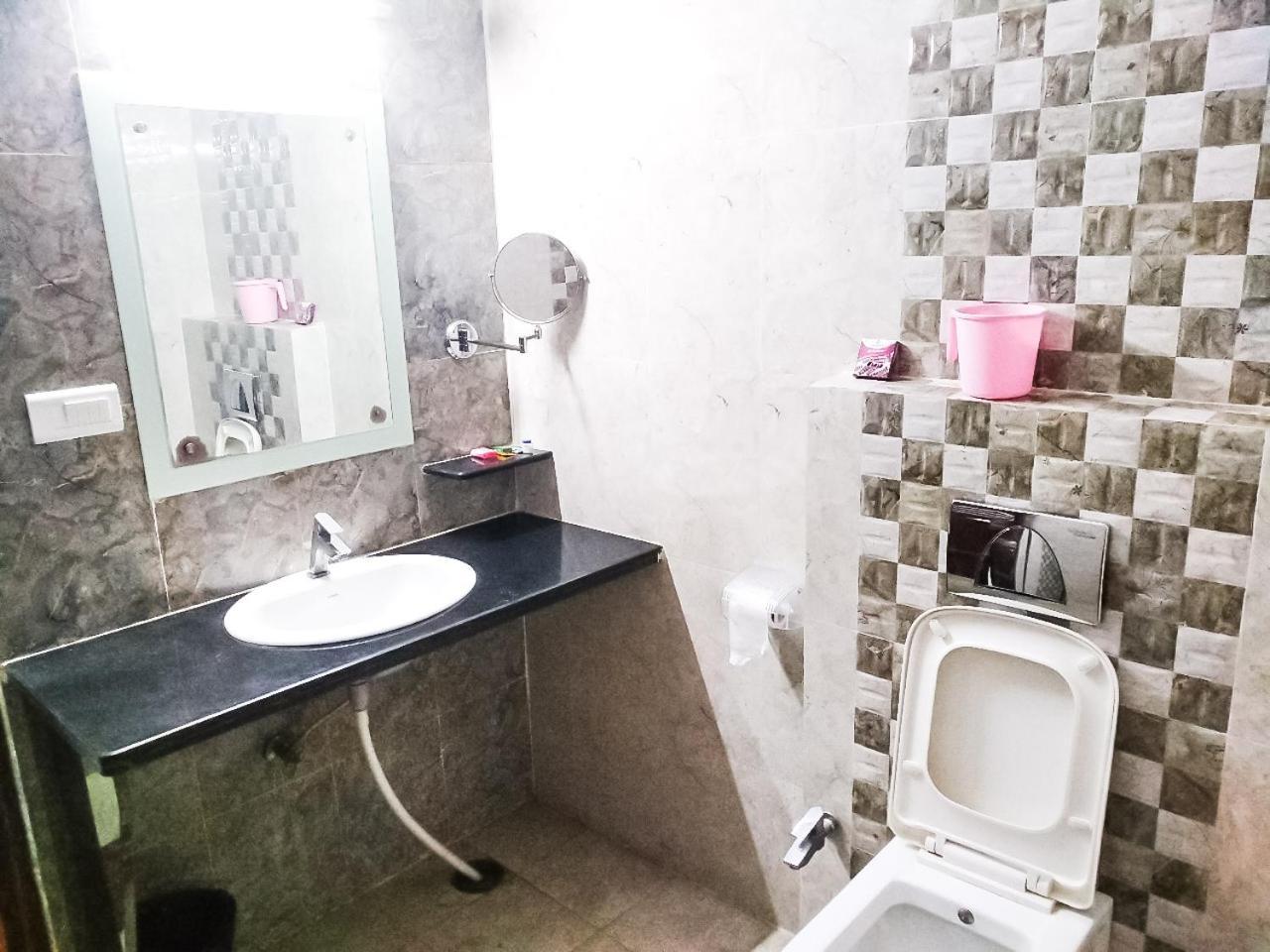 Hotel Rb Palace Dhaulpur Dış mekan fotoğraf