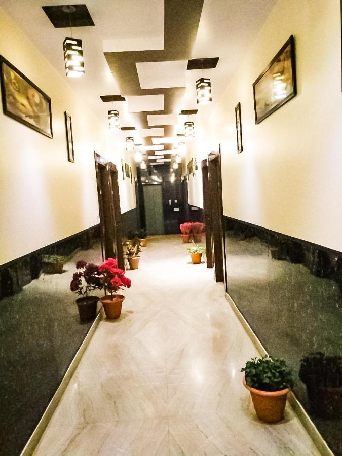 Hotel Rb Palace Dhaulpur Dış mekan fotoğraf