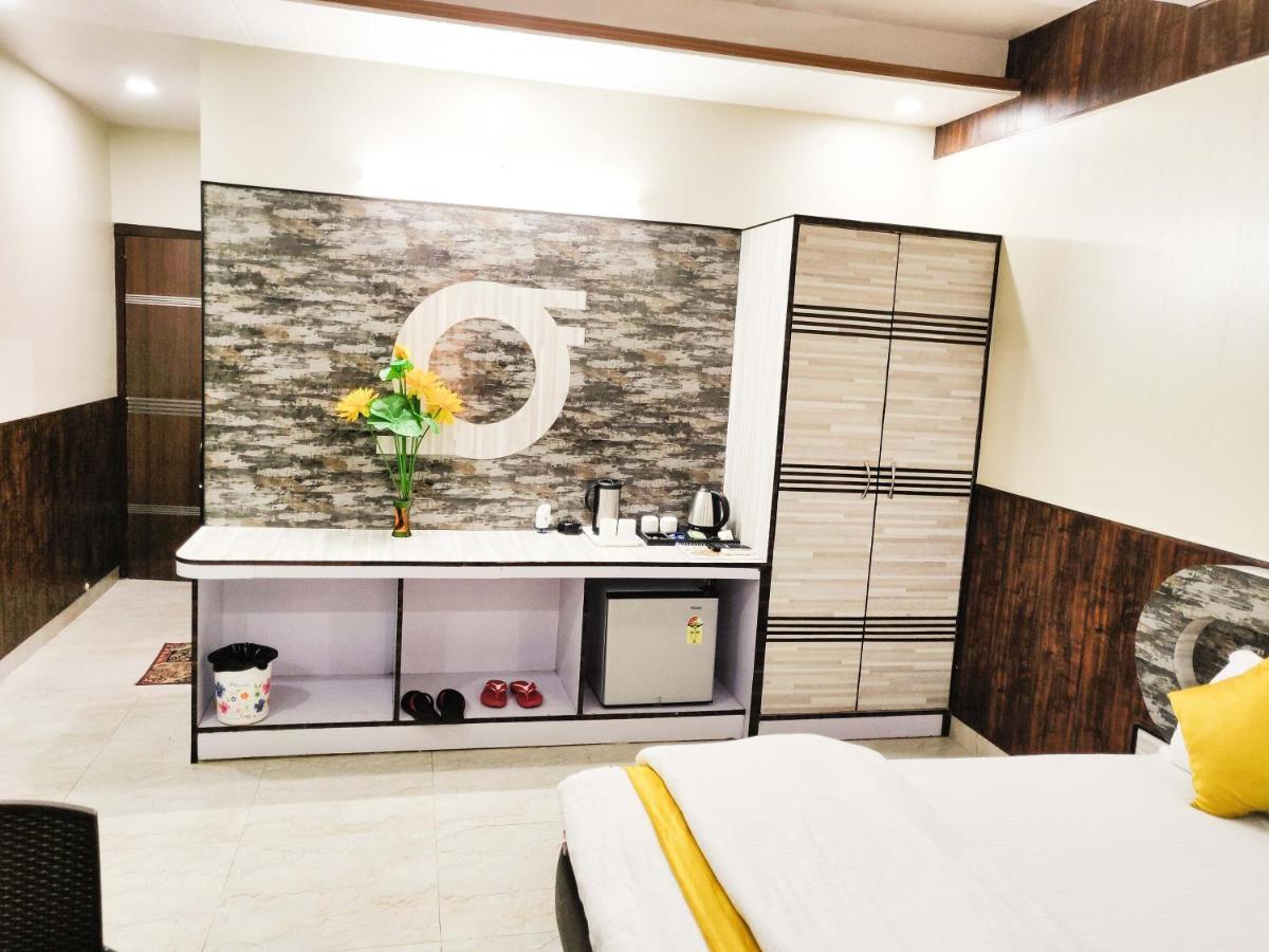 Hotel Rb Palace Dhaulpur Dış mekan fotoğraf